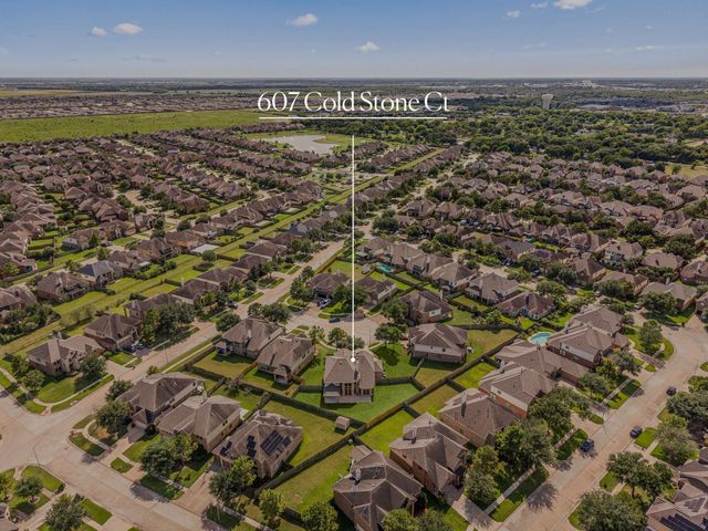 607 Coldstone Court, Rosenberg, TX 77469