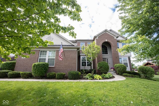 9245 Windrift Way, Zionsville, IN 46077