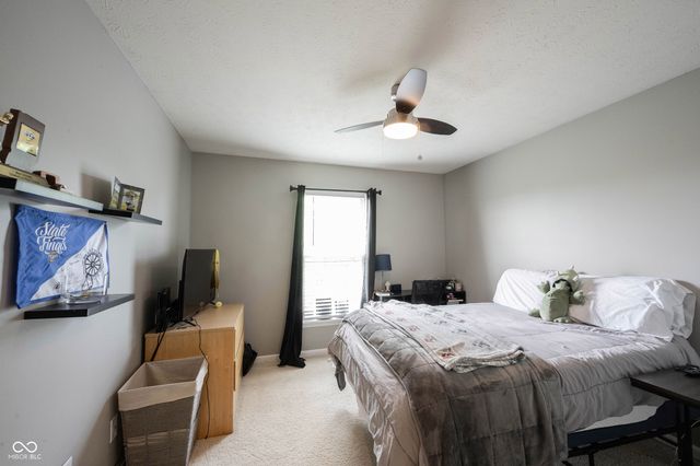 9245 Windrift Way, Zionsville, IN 46077