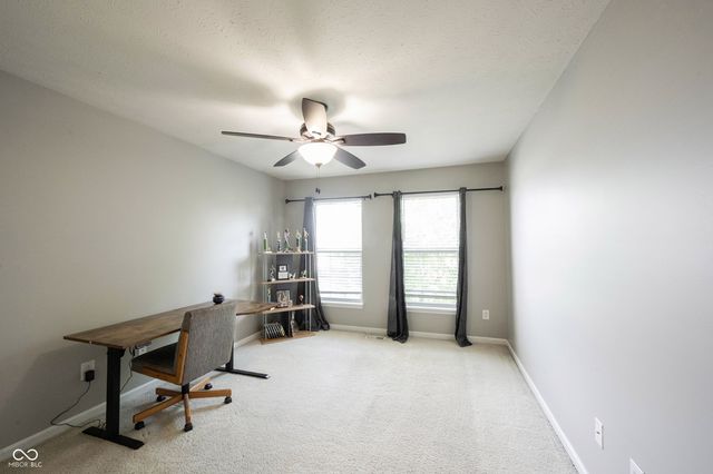 9245 Windrift Way, Zionsville, IN 46077