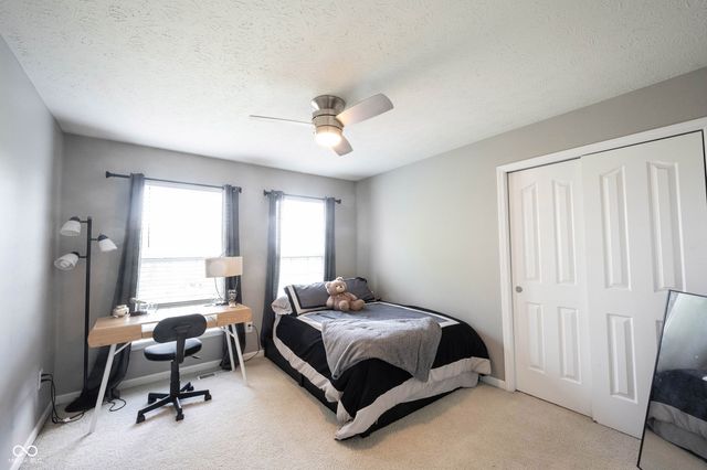 9245 Windrift Way, Zionsville, IN 46077