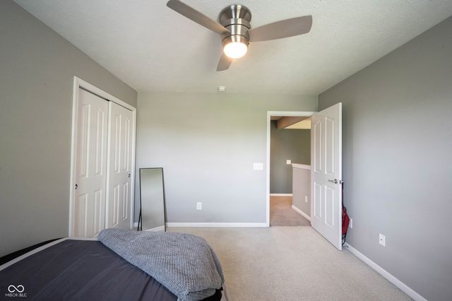9245 Windrift Way, Zionsville, IN 46077