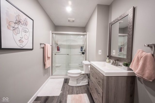 9245 Windrift Way, Zionsville, IN 46077