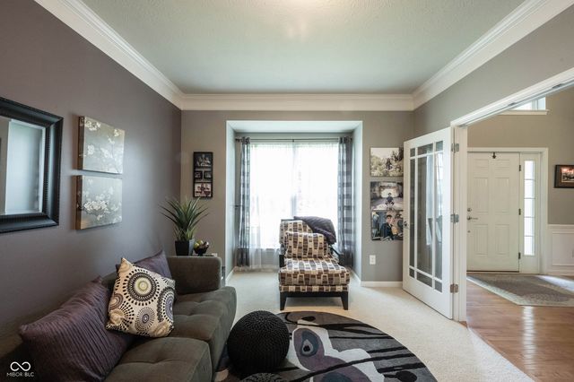 9245 Windrift Way, Zionsville, IN 46077