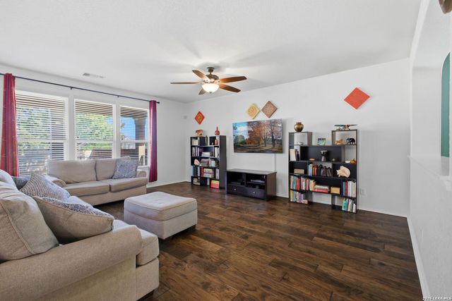 20331 Roche Oak, San Antonio, TX 78259