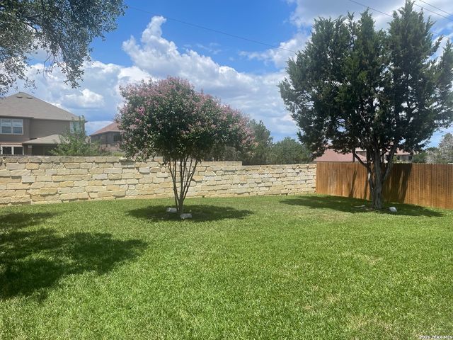 20331 Roche Oak, San Antonio, TX 78259