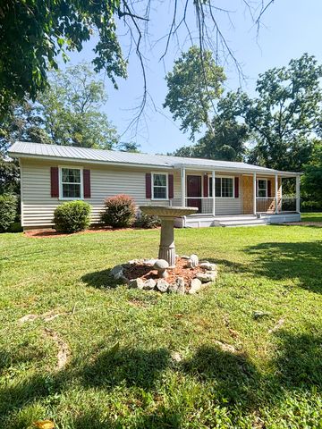 123 Shelton St, Linden, TN 37096