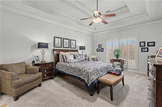 4058 N Zion Valley Drive, Fayetteville, AR 72703