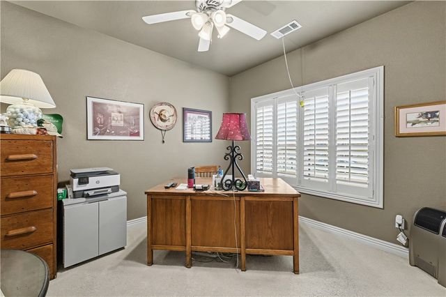 4058 N Zion Valley Drive, Fayetteville, AR 72703