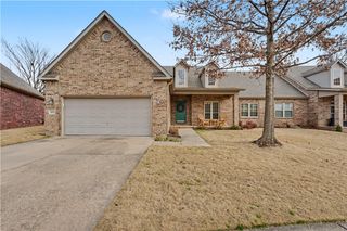 4058 N Zion Valley Drive, Fayetteville, AR 72703