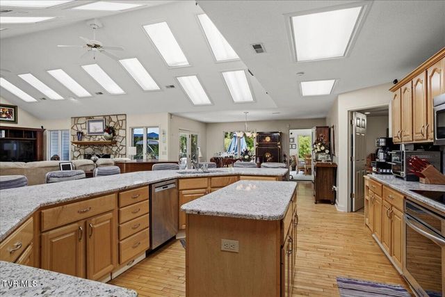 2031 Ridgefield Road, Johnson City, TN 37601