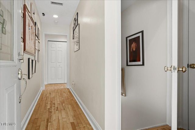 2031 Ridgefield Road, Johnson City, TN 37601
