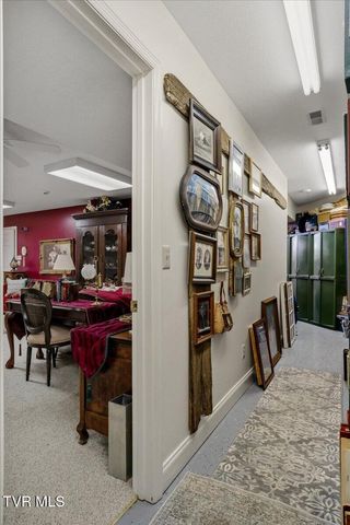 2031 Ridgefield Road, Johnson City, TN 37601