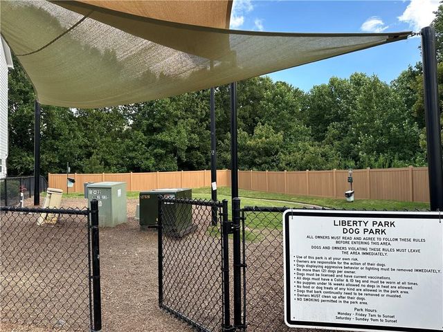 1488 Liberty Parkway NW, Atlanta, GA 30318