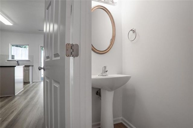 1488 Liberty Parkway NW, Atlanta, GA 30318