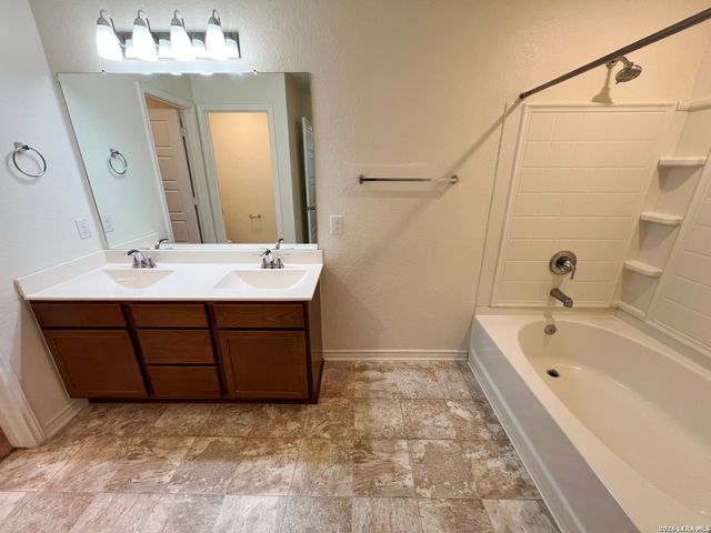 2414 Indian Forest, San Antonio, TX 78244