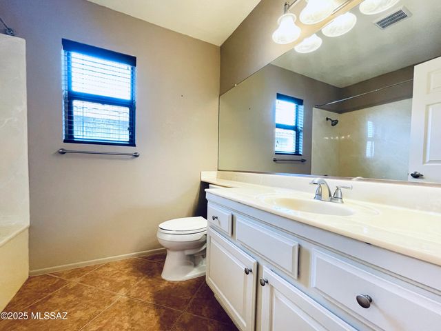 14380 N Choctaw Drive, Oro Valley, AZ 85755