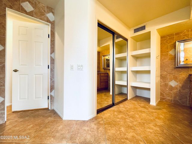 14380 N Choctaw Drive, Oro Valley, AZ 85755