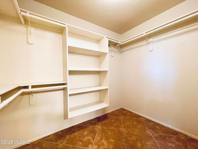 14380 N Choctaw Drive, Oro Valley, AZ 85755