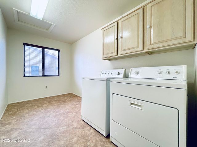 14380 N Choctaw Drive, Oro Valley, AZ 85755