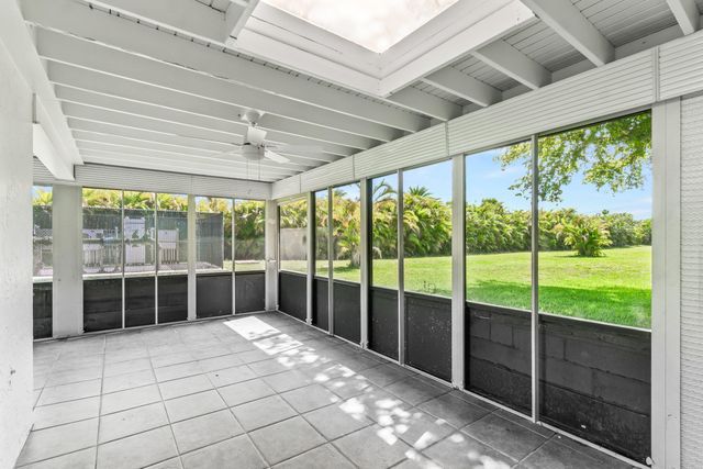 9162 SW 5th Street A, Boca Raton, FL 33428