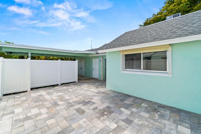 9162 SW 5th Street A, Boca Raton, FL 33428