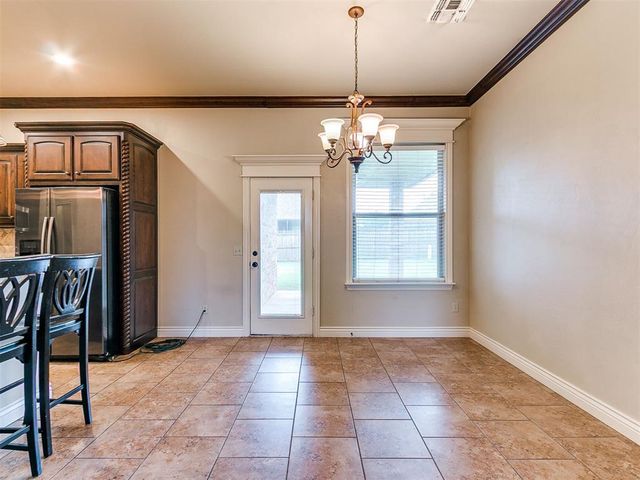 19132 Summer Grove Avenue, Edmond, OK 73012