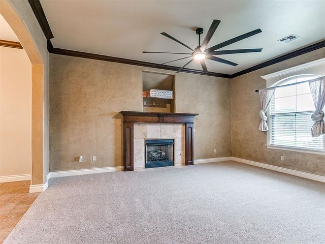 19132 Summer Grove Avenue, Edmond, OK 73012