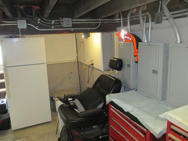 1316 S 4th Avenue, Maywood, IL 60153