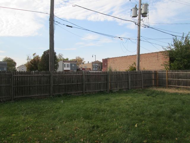 1316 S 4th Avenue, Maywood, IL 60153