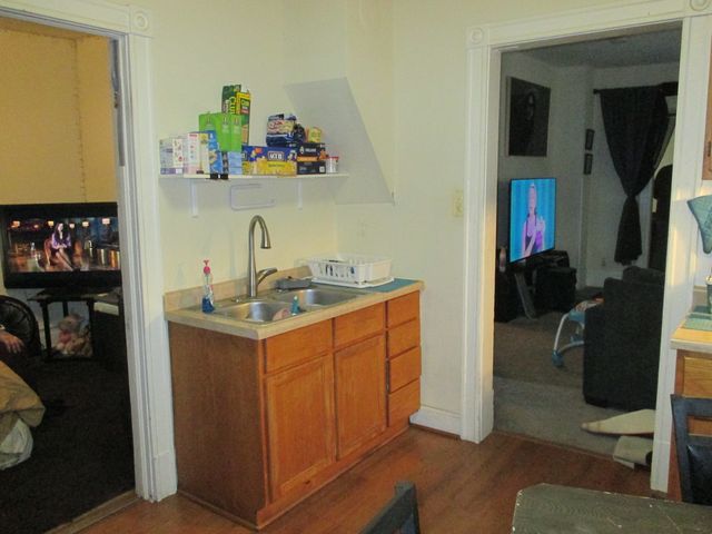 1316 S 4th Avenue, Maywood, IL 60153