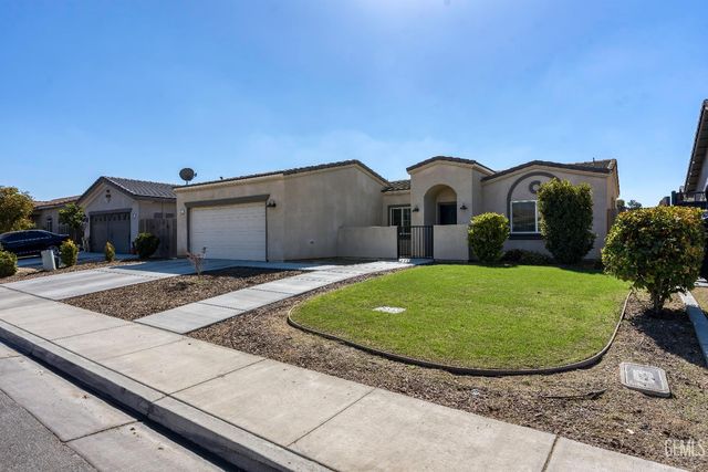 5223 Canaveral Drive, Bakersfield, CA 93307
