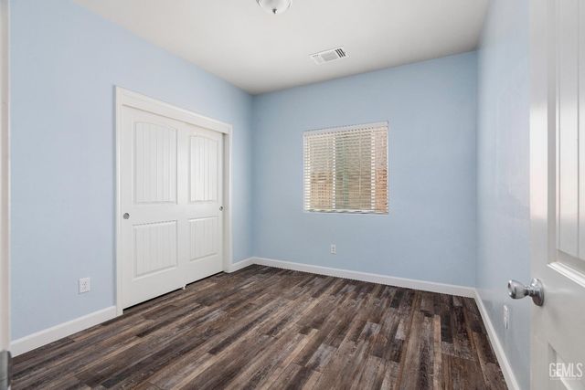 5223 Canaveral Drive, Bakersfield, CA 93307