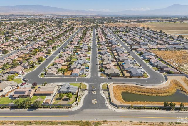 5223 Canaveral Drive, Bakersfield, CA 93307