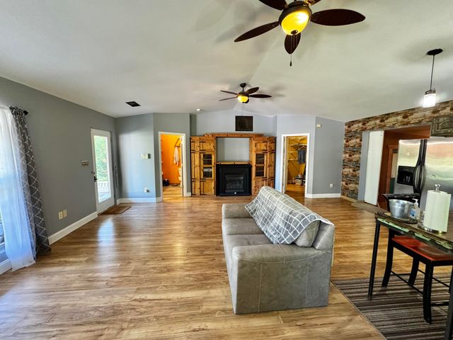 2177 Cannonball Road, Somerset, KY 42501