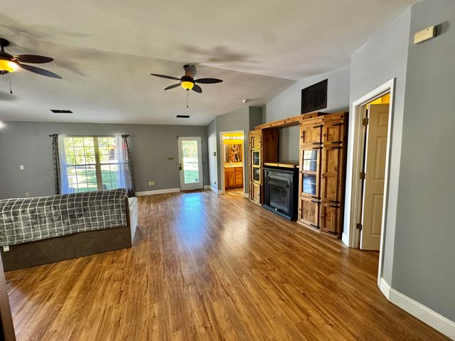 2177 Cannonball Road, Somerset, KY 42501