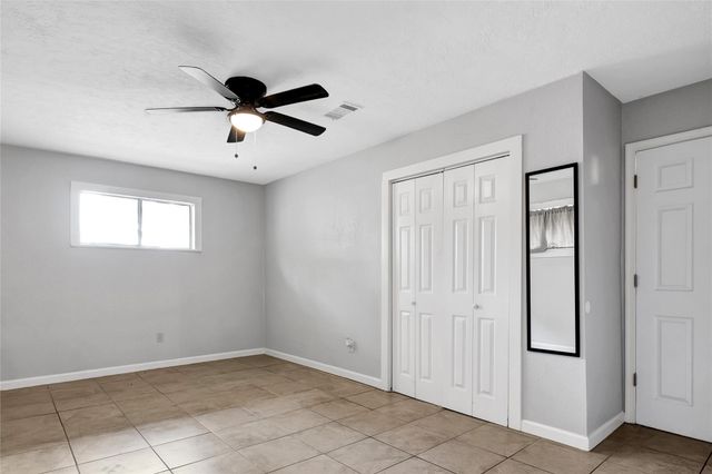 3511 Knapp Road, Pearland, TX 77581