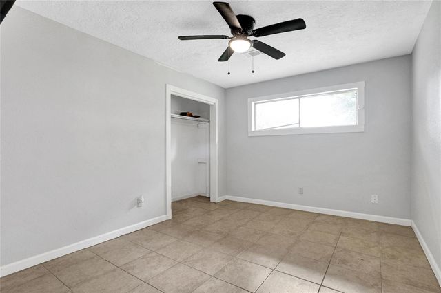 3511 Knapp Road, Pearland, TX 77581