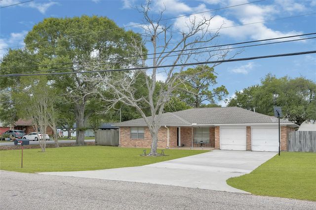 3511 Knapp Road, Pearland, TX 77581