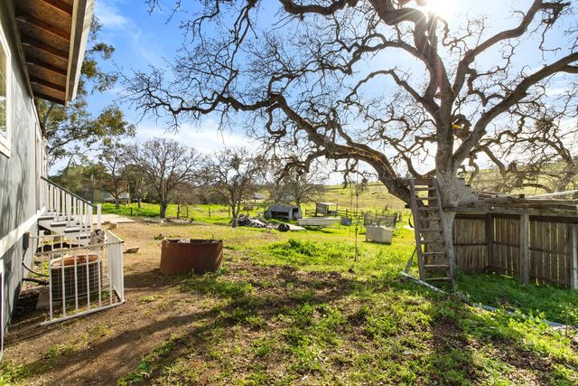 1668 Carmelita Ln, La Grange, CA 95329