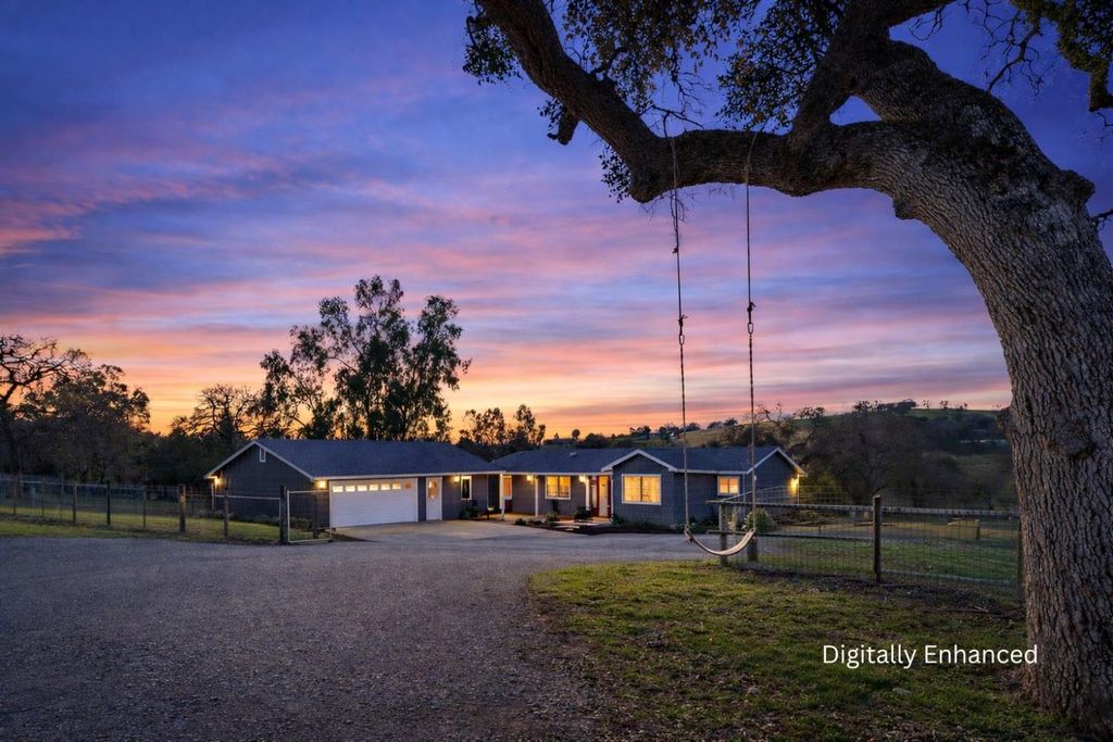 1668 Carmelita Ln, La Grange, CA 95329