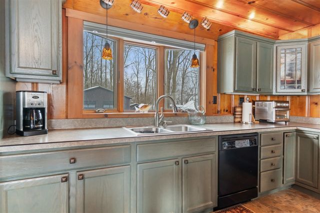 244 Custer Drive, Coldwater, MI 49036