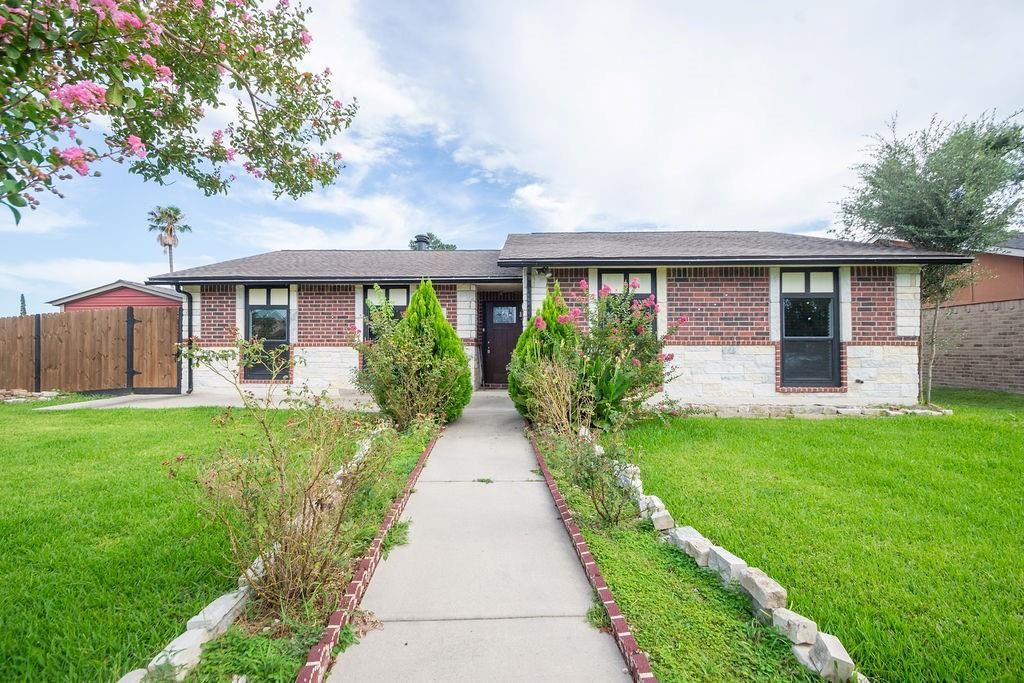 14522 Kemrock Drive, Houston, TX 77049