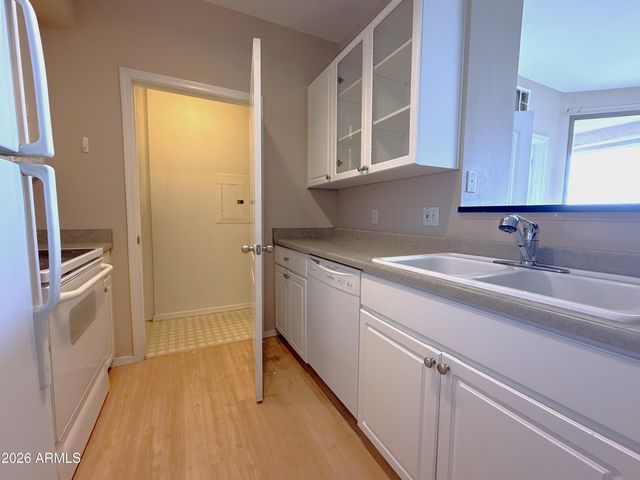 1701 E COLTER Street 484, Phoenix, AZ 85016