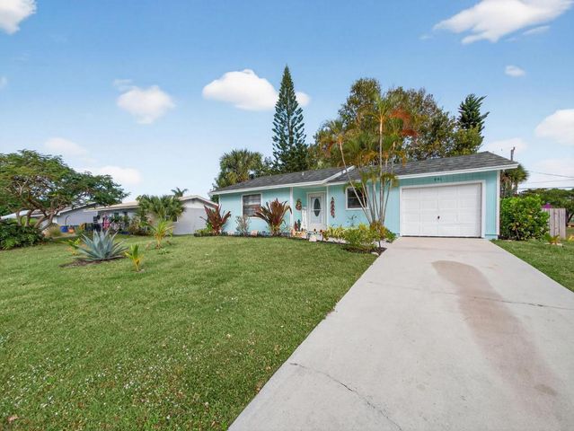 991 NW 15th Terrace, Stuart, FL 34994