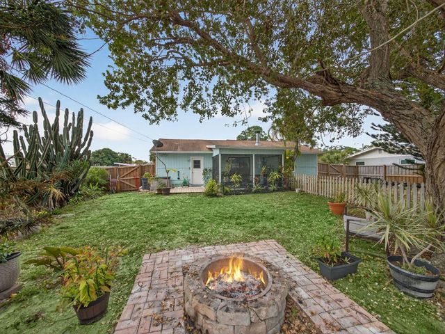 991 NW 15th Terrace, Stuart, FL 34994