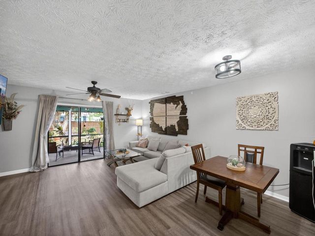 991 NW 15th Terrace, Stuart, FL 34994