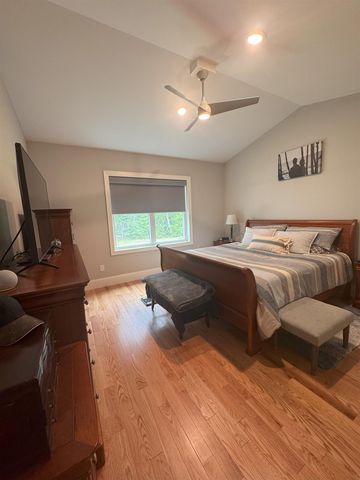30 Abenaki Circle, Merrimack, NH 03054