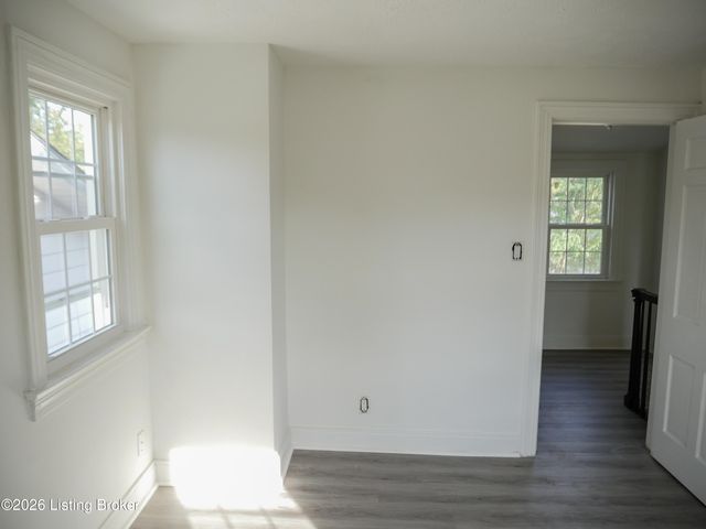1219 S 43rd St, Louisville, KY 40211