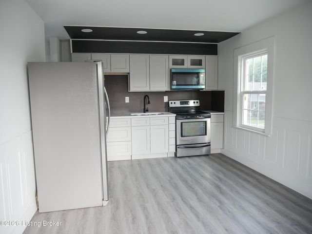 1219 S 43rd St, Louisville, KY 40211